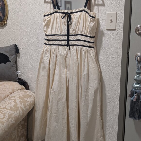 Francesca's Leona Midi Dress - Picture 1 of 11